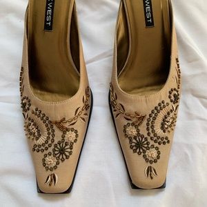 Vintage Nine West silk beaded mule size 7.5